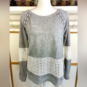 Miss Me NWOT sweatshirt w/ western embroidery, eyelet accent dressy sweatshirt